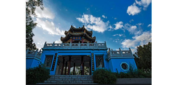 美天垃圾桶走進唐山鳳凰山公園